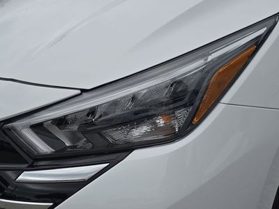 2025 Nissan Versa - Photo 10