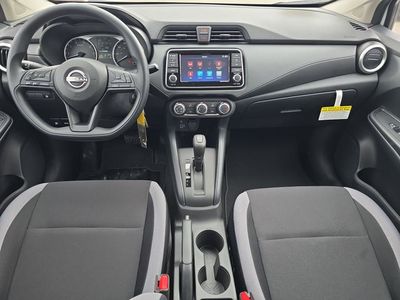2025 Nissan Versa - Photo 14