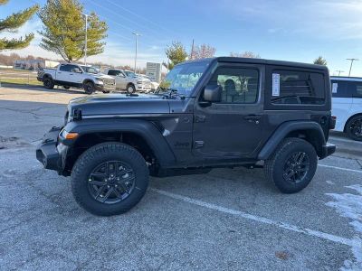 2026 Jeep Wrangler - Photo 10