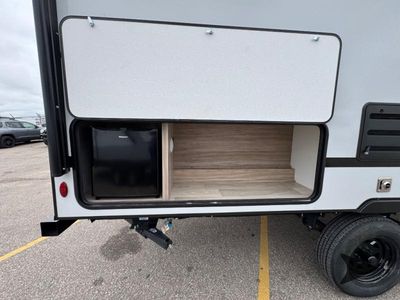 2025 Winnebago M-Series - Photo 14