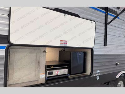 2023 Coachmen RV Catalina Legacy - Photo 7