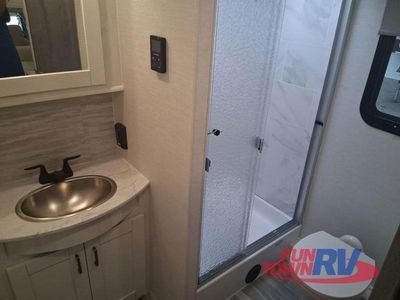 2026 Gulf Stream RV Yellowstone - Photo 29