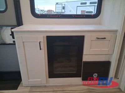 2026 Gulf Stream RV Yellowstone - Photo 25
