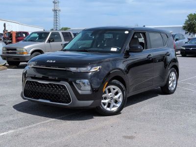 2022 Kia Soul - Photo 1