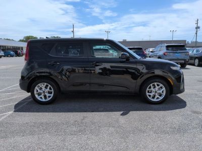 2022 Kia Soul - Photo 6