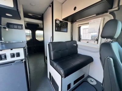 2027 Winnebago REVEL SPORT — photo 9 view