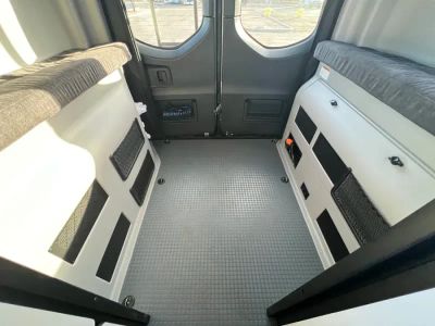 2027 Winnebago REVEL SPORT — photo 11 view