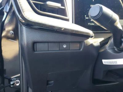 2026 Nissan Kicks — photo 10 view