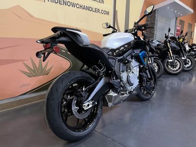 2026 CFMOTO 675NK - Photo 4