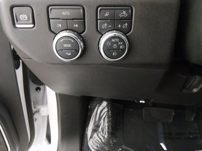 2025 GMC Sierra 1500 - Photo 13