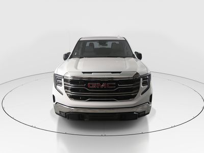 2025 GMC Sierra 1500 - Photo 2