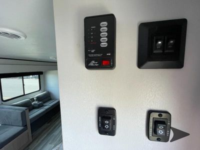 2026 Jayco Jay Flight SLX - Photo 13