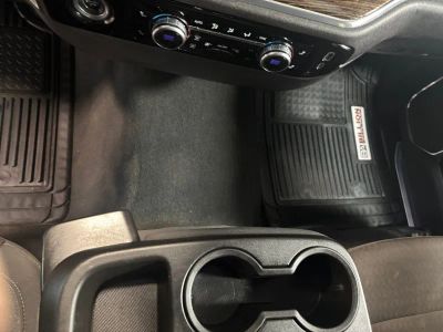 2024 GMC Sierra 1500 — detail view