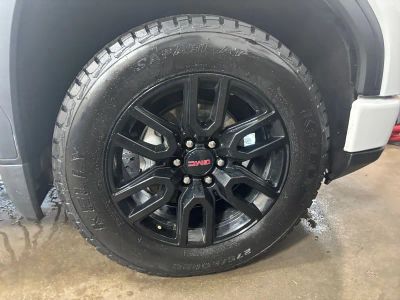 2024 GMC Sierra 1500 — photo 12 view