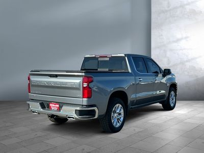 2021 Chevrolet Silverado 1500 — engine compartment view