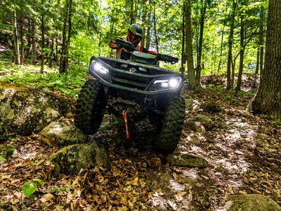 2026 Can-Am Outlander Backcountry 1000R - Photo 11