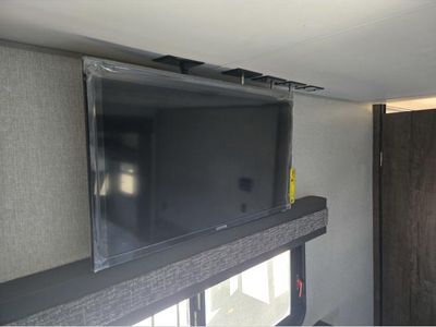 2021 KZ Durango - Photo 17
