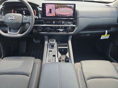 2026 Nissan Pathfinder — photo 14 view