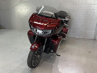 2025 Indian Motorcycle Pursuit Limited 112 Maroon Metallic - Photo 2