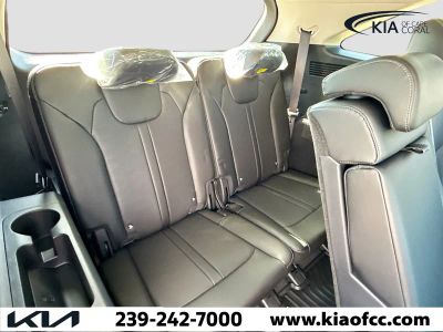 2026 Kia Sorento — photo 19 view