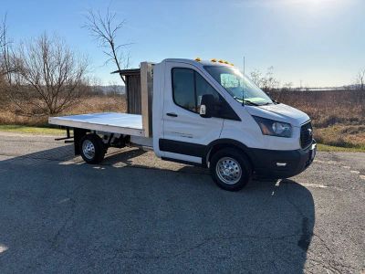 2024 Ford Transit-250 — side profile view
