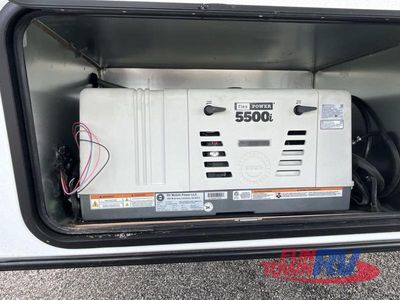 2025 Keystone RV Fuzion - Photo 11