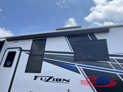 2025 Keystone RV Fuzion - Photo 9