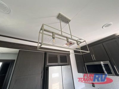 2025 Keystone RV Fuzion - Photo 25