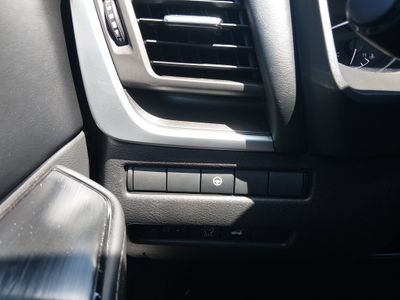 2025 Nissan Rogue — photo 13 view