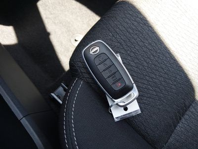 2025 Nissan Rogue — photo 15 view