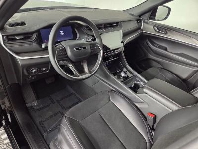 2026 Jeep Grand Cherokee — photo 10 view