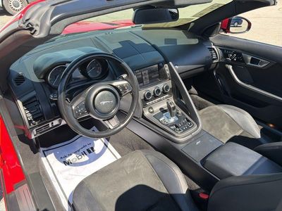 2014 Jaguar F-TYPE - Photo 13