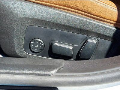 2025 BMW 3 Series — photo 25 view
