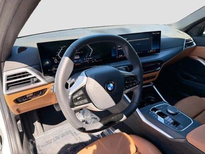 2025 BMW 3 Series — photo 26 view