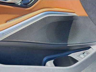 2025 BMW 3 Series — photo 24 view