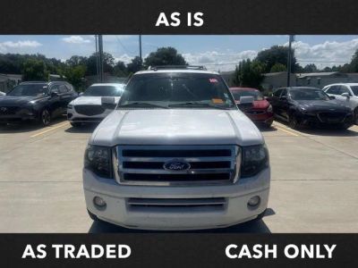 2014 Ford Expedition Limited in White Platinum Clearcoat Metallic — front three-quarter view