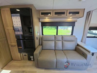 2027 Forest River RV Flagstaff — photo 13 view