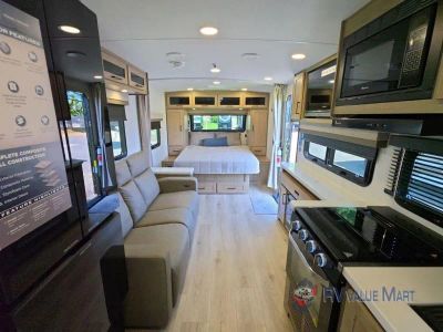2027 Forest River RV Flagstaff — photo 12 view