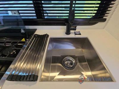 2027 Forest River RV Flagstaff — photo 17 view