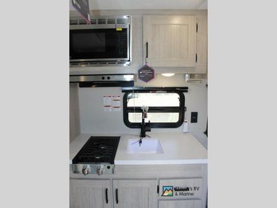 2026 Coachmen RV Catalina Summit Series 7 - Photo 16