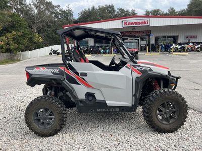 2025 Polaris General XP 1000 Sport — front three-quarter view