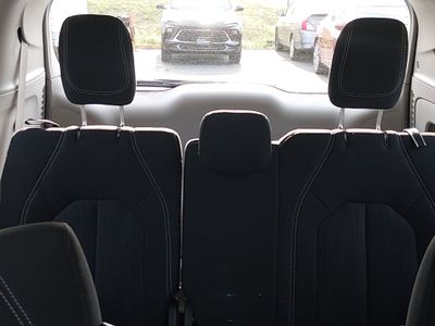 2023 Chrysler Voyager - Photo 17
