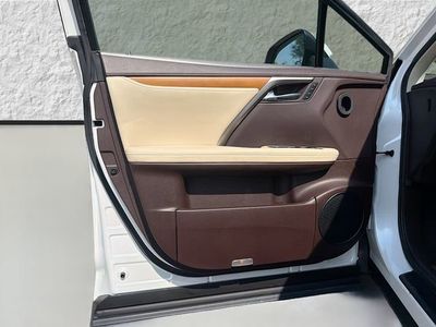 2020 Lexus RX - Photo 22