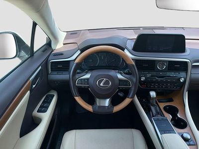 2020 Lexus RX - Photo 18