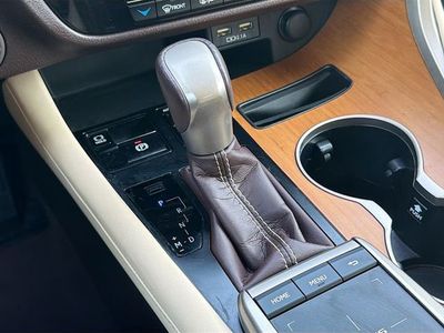2020 Lexus RX - Photo 29