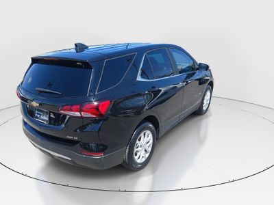 2024 Chevrolet Equinox — photo 7 view