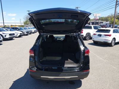 2024 Chevrolet Equinox — photo 11 view