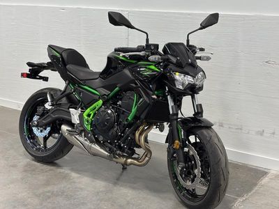 2025 Kawasaki Z650 ABS - Photo 2