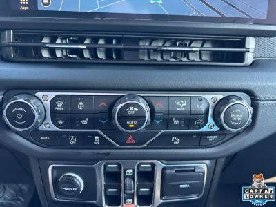 2025 Jeep Wrangler - Photo 5