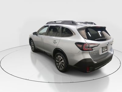 2021 Subaru Outback — detail view